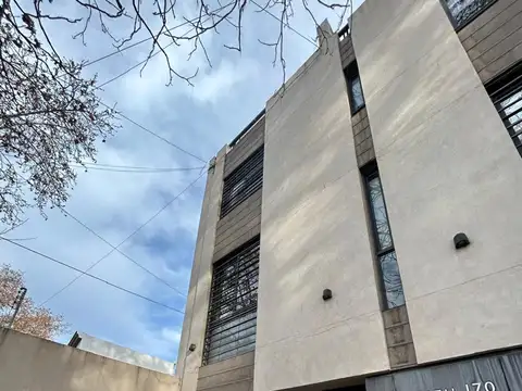 Venta duplex en Godoy Cruz