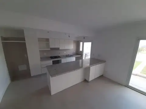 Departamento estilo Dúplex en Altos de Maschwitz - 4 AMB de Pozo