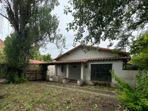 Castelar Chalet 5 ambientes