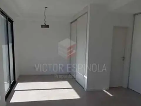 GARICOITS 1200, Piso 1
