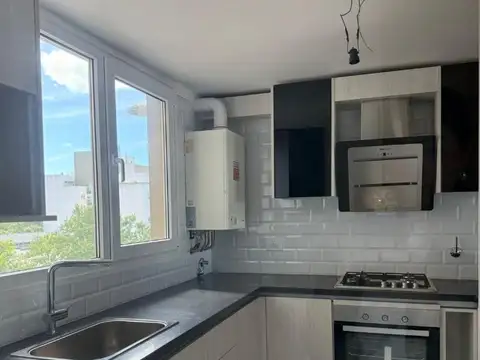 Departamento en Venta en Plaza Mitre, USD 225.000