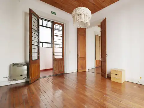 Depto Tipo Casa en Venta en San Telmo, USD 189.000