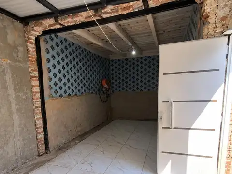 Casa 3 ambientes con 1 baño