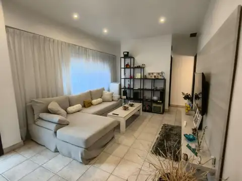 Casa en Venta en Versalles, USD 405.000