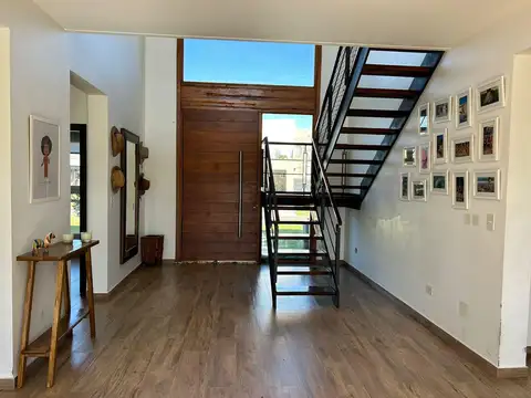 Casa en Alquiler Temporal en El Canton - Norte, USD 1.500