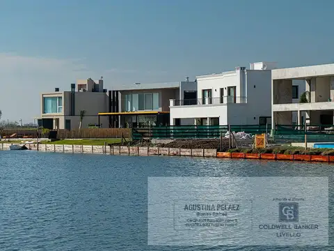 Lote laguna en venta - Sebastian Gaboto