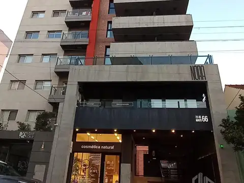 Departamento 2 ambientes en Bernal centro, con cochera y amenities.