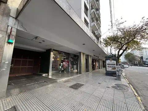 Avenida Rivadavia 8300