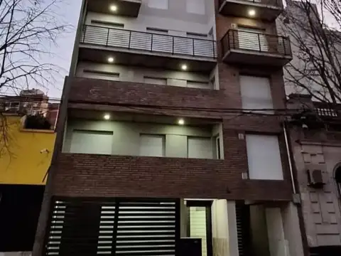 Cordoba 3900, Piso 9