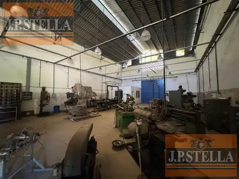 Planta Industrial de 3716 m² s/ Fracción 13.451 m² - Virrey Del Pino