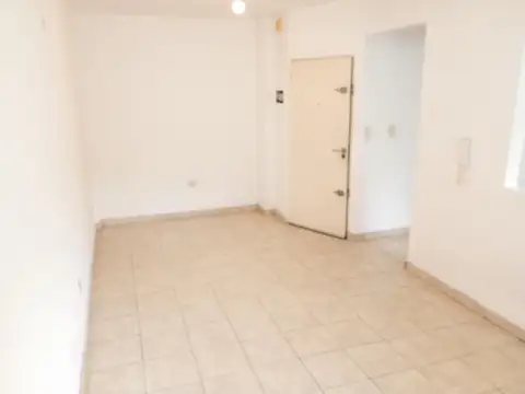 Departamento de 2 ambientes en alquiler