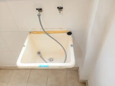 Departamento en Alquiler en Caseros, $ 500.000