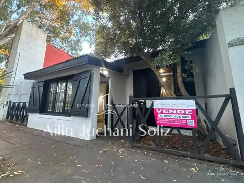 Casa de 4 Ambientes Cerca del Mar en Lote Propio en La Lucila Del Mar