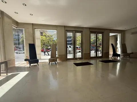 Oficina 4 ambientes con 2 baños