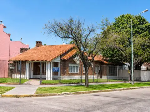 OPORTUNIDAD VENTA CASA 6 AMBIENTES ESCUCHA OFERTA