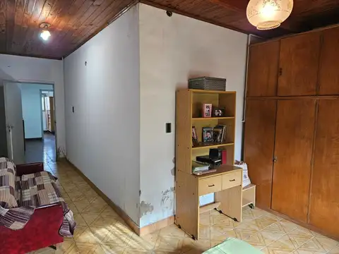 Depto Tipo Casa en Venta 50 años