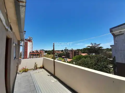 PASAJE COSTANERO SUR ENTRE PASEOS 121 Y 123