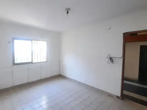 Depto Tipo Casa en Venta 56 años