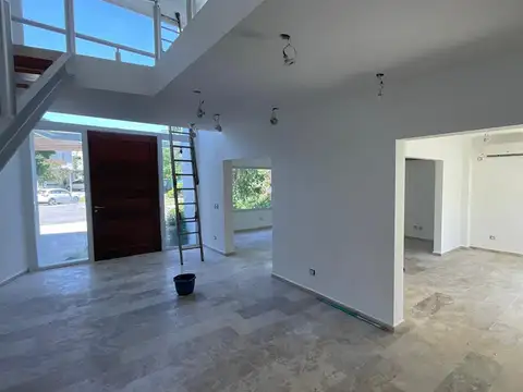 Casa en Venta en Ayres de Pilar - 6 Ambientes