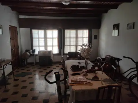Muñiz 400