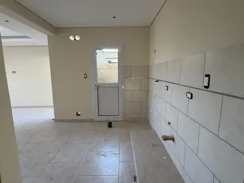 Casa en Venta al Oeste