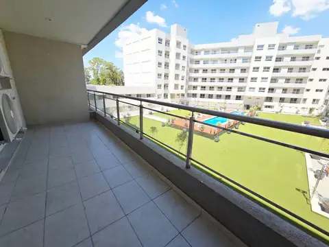 Departamento en Alquiler con 1 cocheras