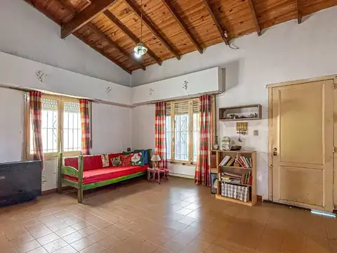 Roque Sáenz Peña 2900