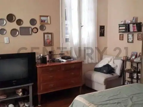 Venta de Casa en Planta Alta de 3 Dormitorios en Santa Fe.