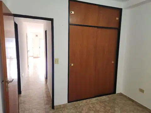 Departamento en Alquiler en San Andres, $ 800.000
