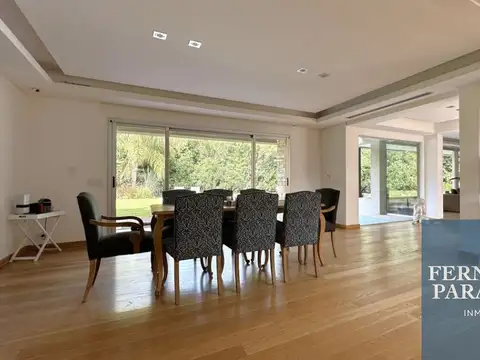 Casa en Venta en Barrio Parque Leloir, USD 1.300.000