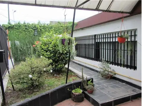 Casa en Venta en Haedo, USD 109.000