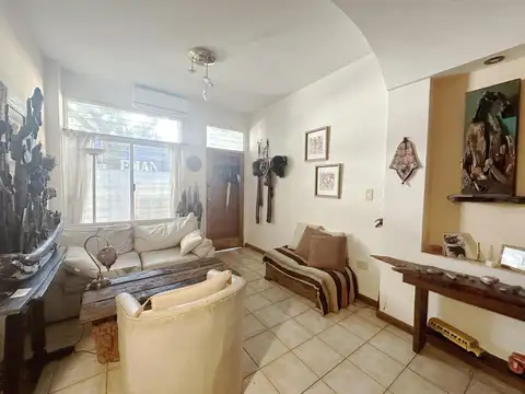 Depto Tipo Casa en Venta al Este