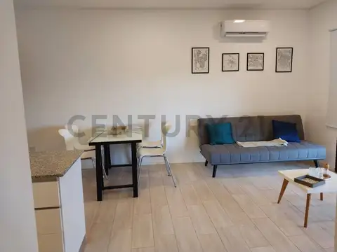 Departamento en Alquiler con 1 cocheras