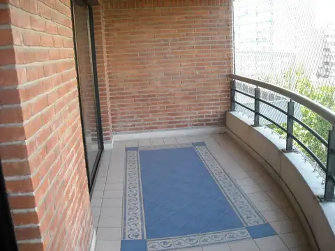 Departamento en Alquiler de 3 dormitorios