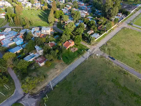 Lote en venta en Gonnet arbolado y escriturado