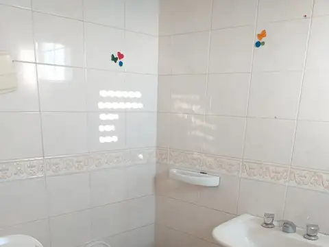 Departamento en Alquiler en Ramos Mejia Sur, $ 300.000