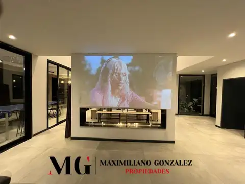 Casa en Venta en Countries y Barrios Cerrados en Ezeiza, USD 950.000