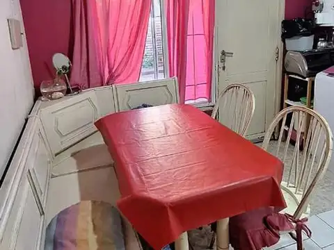 Depto Tipo Casa en Venta con 1 cocheras