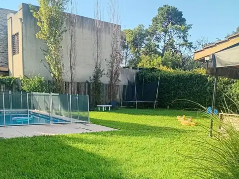 Casa en Alquiler Temporal en Bella Vista, USD 2.500