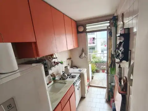 2 AMBIENTES CON BALCON PISO 8