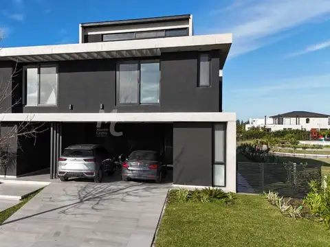 Casa a la laguna en venta en Virazon