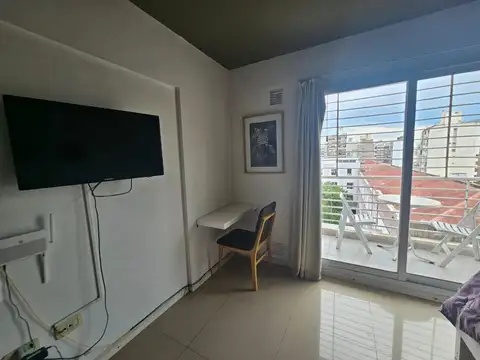 Jujuy 1690 piso 8 A