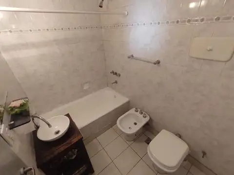 Departamento PH de 3 ambientes - Lanús Oeste.