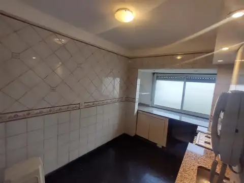 Depto Tipo Casa en Alquiler de 3 ambientes