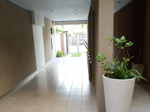 Alberto Vignes 1000, Piso 5°