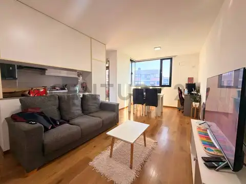 Venta Departamento de 2 Dormitorios + Cochera en Palos Verdes