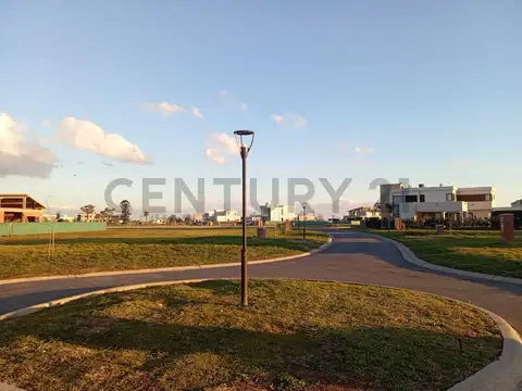Lote interno en VENTA Barrio village plaza Bella vista