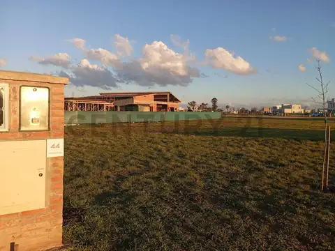 Lote interno en VENTA Barrio village plaza Bella vista