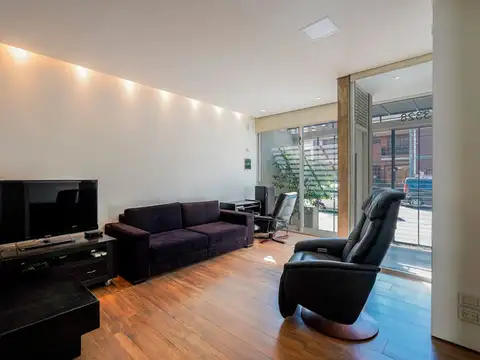 CASA C/ COCHERA TERRAZA.  1° CALIDAD CONSTRUCTIVA