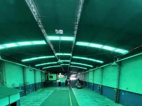 Galpon en Alquiler 70  mts Fondo
